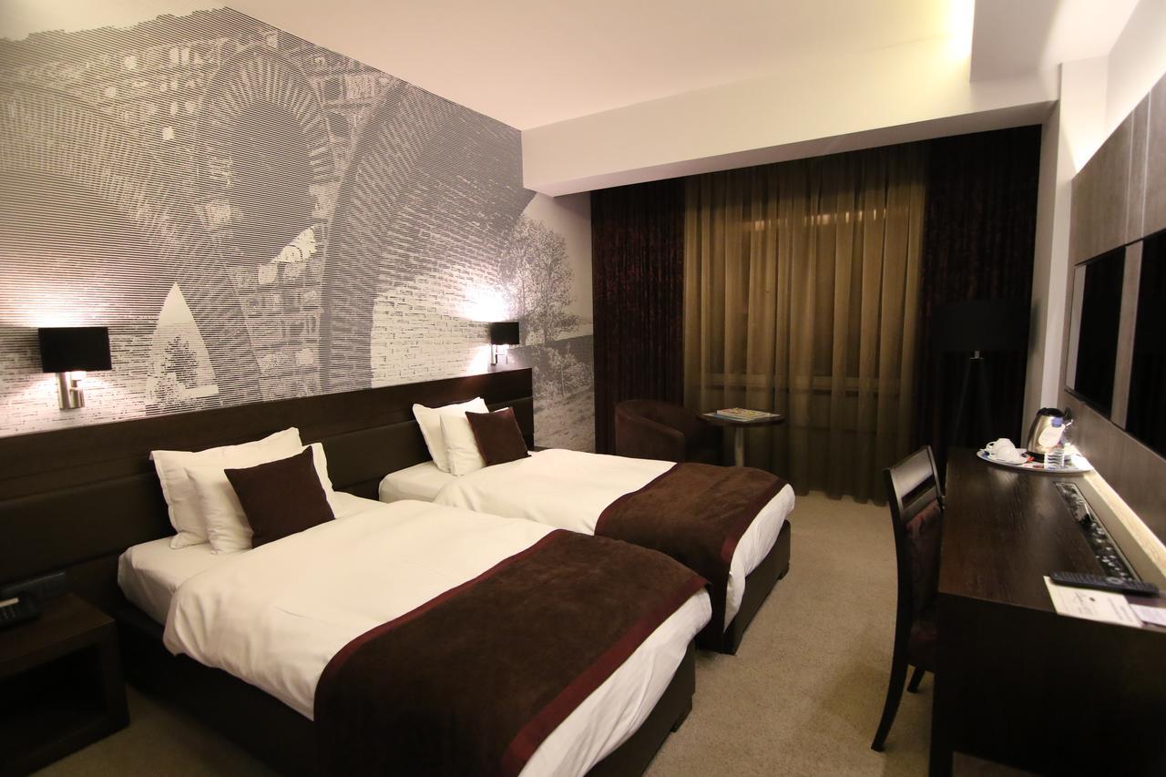 Queen'S Hotel - Zebra Centre Skopje Pokój zdjęcie